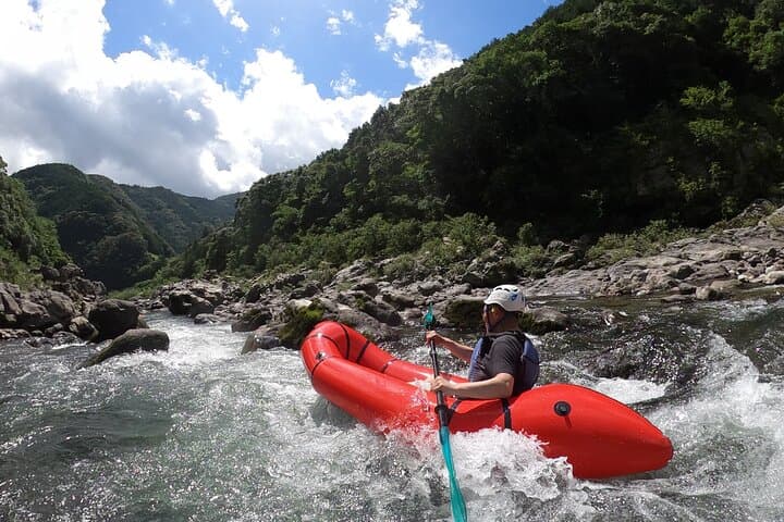 Packraft the Niyodo River: Beginner-Friendly Whitewater and Niyodo Blue in Kochi photo 6
