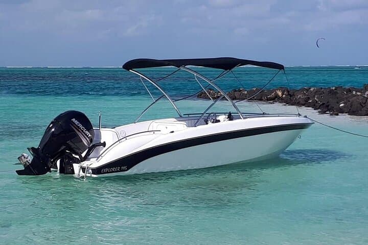 Blue Bay Eco Tour: Coral-Protection Snorkeling and Conservation in Mauritius