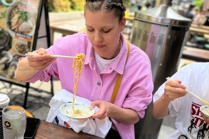 Tokyo Private Walking Tour with Local Guide — Customizable 2–6 Hour Experience photo 3