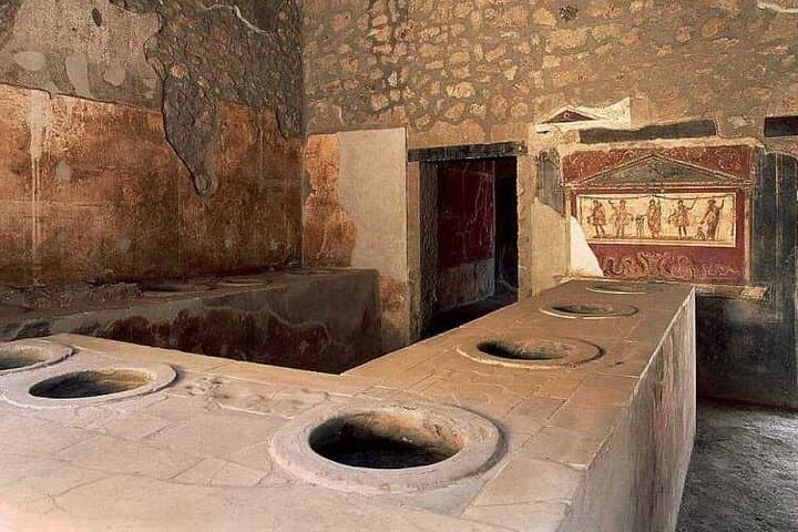 Pompeii to Vesuvius: Day Tour with Winery Lunch from Salerno photo 4