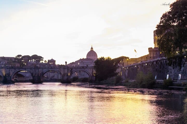 Private Tiber River Cruise in Rome — Guided History Tour on a Luxury Boat photo 6
