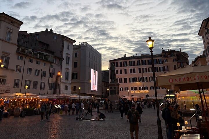 Private Night Golf Cart Tour in Rome: Illuminated Monuments & Trastevere After Dark photo 2