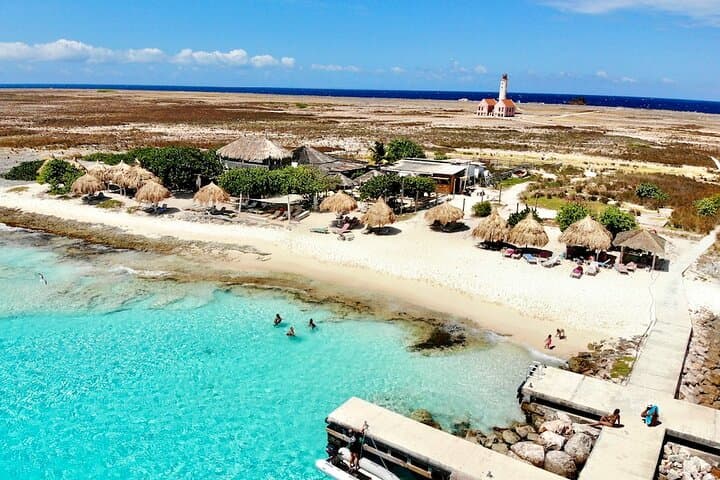 Klein Curaçao Superyacht Day Trip: Snorkel, Beach House & Shipwreck photo 3