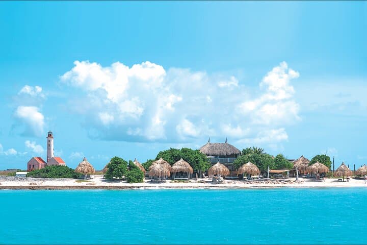Klein Curaçao Superyacht Day Trip: Snorkel, Beach House & Shipwreck photo 5