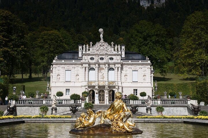 Custom Private Day Tours from Munich to Neuschwanstein, Zugspitze & Bavarian Lakes photo 6