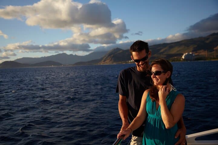 Waikiki Sunset Catamaran Cruise: Evening Sail to Diamond Head photo 3