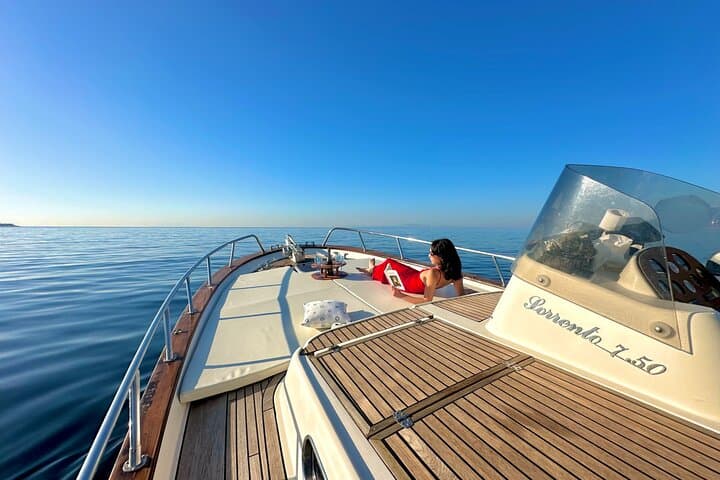 Private Capri Boat Tour: Circumnavigate Faraglioni & Grottos from Sorrento photo 3