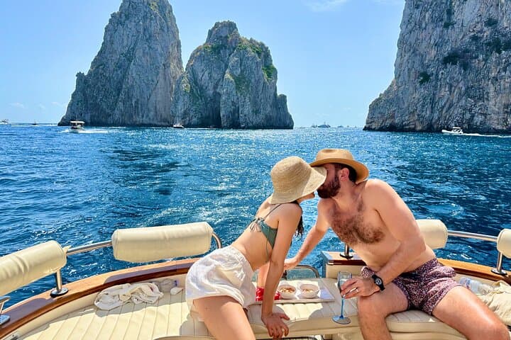Private Capri Boat Tour: Circumnavigate Faraglioni & Grottos from Sorrento photo 6