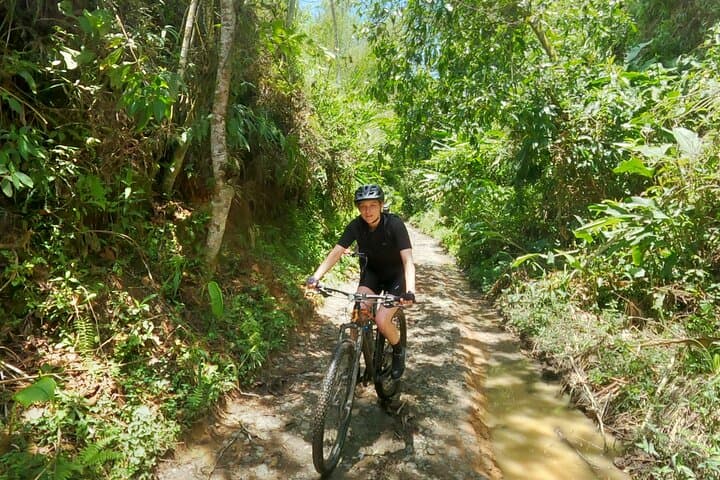 Mountain Biking the Coffee Region: Andes Ride from Pereira photo 2