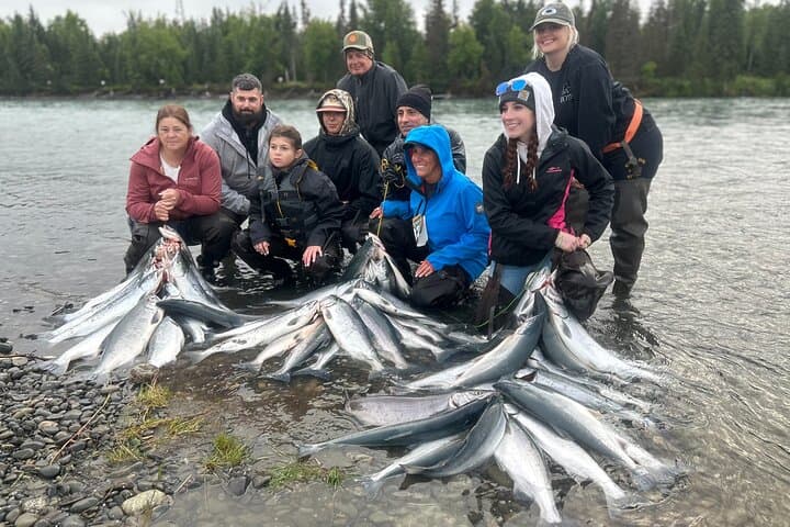 Kenai River Red Salmon Full-Day Charter: Willie-Boat Fishing on Alaska's Sockeye Run photo 4