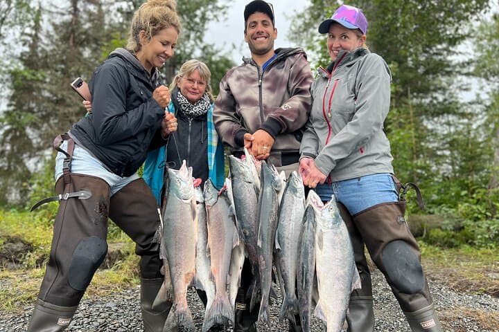 Kenai River Red Salmon Full-Day Charter: Willie-Boat Fishing on Alaska's Sockeye Run photo 6