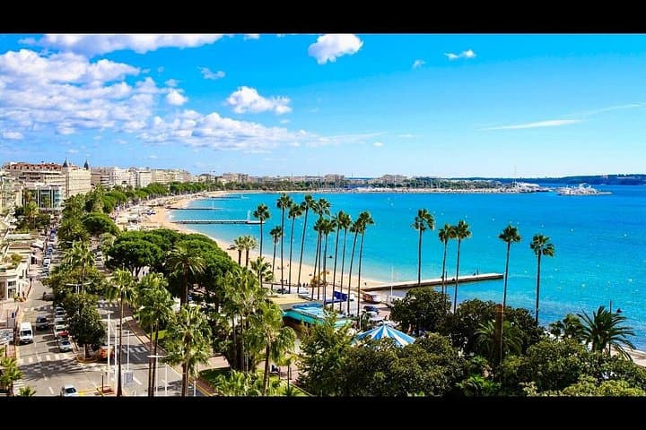 Private Riviera Day Tour: Cannes, Antibes & Saint-Paul-de-Vence in a Luxury Mercedes photo 1