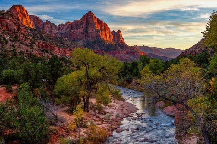 Zion National Park Full-Day Insider Tour: Narrows, Emerald Pools & Riverside Walk