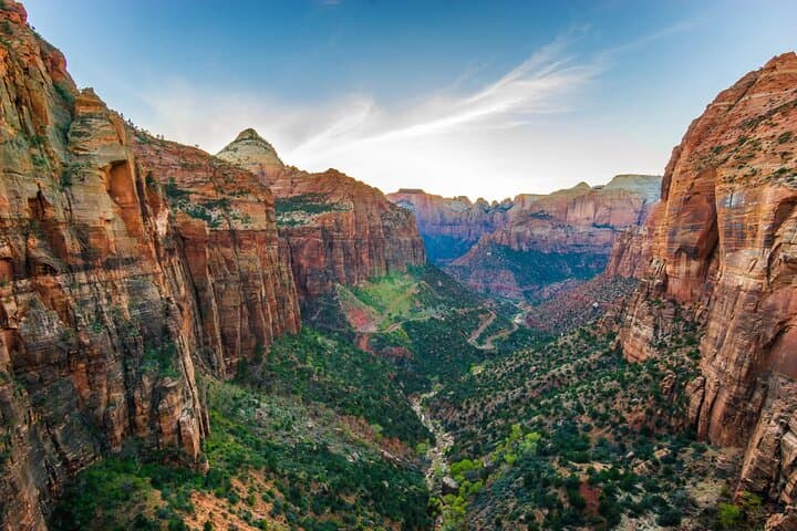 Zion National Park Full-Day Insider Tour: Narrows, Emerald Pools & Riverside Walk photo 6