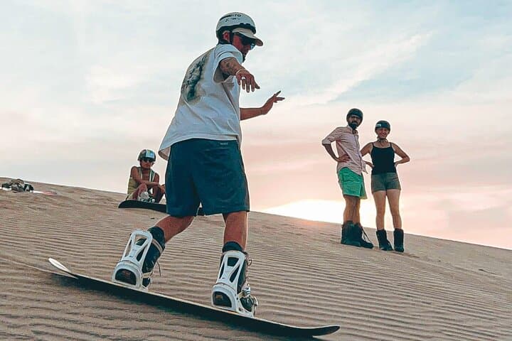 Sunset Sandboarding in Huacachina — Buggy Rides and Dune Runs photo 6