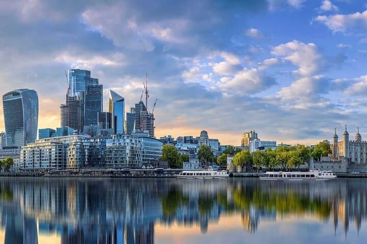 Thames River Cruise in London — Sightseeing, Lunch & Dinner Options photo 4