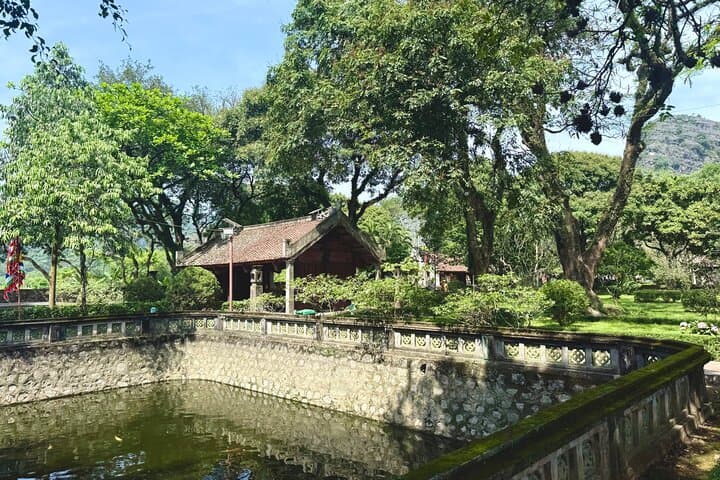 Ninh Binh Day Escape: Mua Cave Viewpoint, Sampan Ride & Village Life photo 2