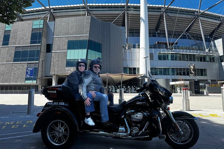 Melbourne Harley Davidson Trike Tour: St Kilda & Albert Park Joyride photo 4
