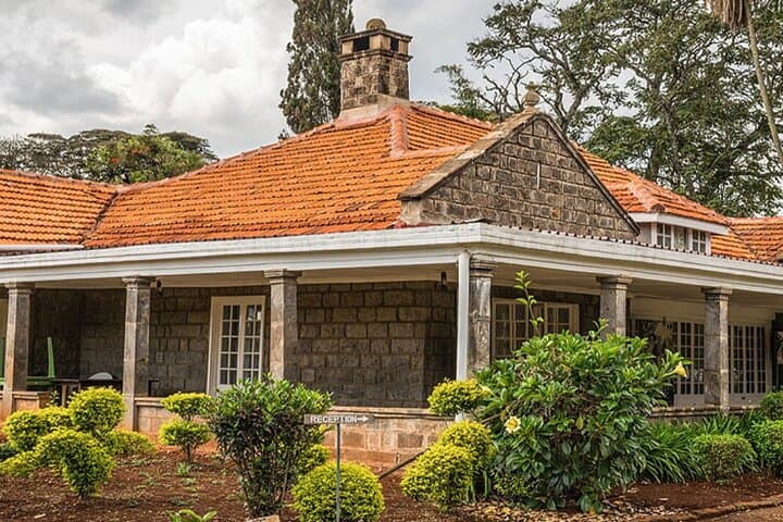 Nairobi Giraffe Centre, Karen Blixen & Bead Factory Day Tour photo 6