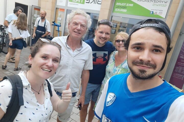 Krakow Small-Group Bike Tour: Old Town to Podgórze in 3–4 Hours photo 2