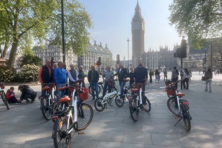 London E-Bike Tour & Borough Market: Thames Ride Past Big Ben photo 4