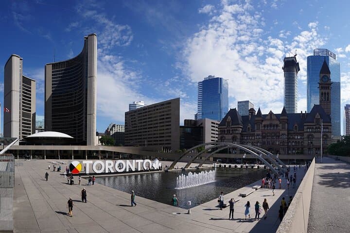 Toronto Movie Locations & City Highlights Small-Group Sightseeing Tour photo 2