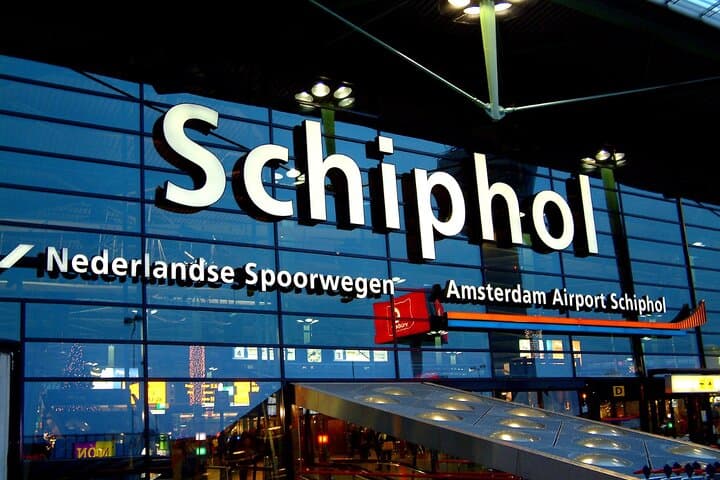Amsterdam Schiphol Layover Food Tour: Private Local-Guided Tasting & City Walk photo 4