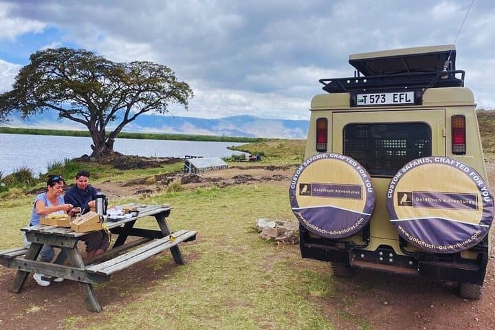 4-Day Tanzania Safari: Serengeti, Ngorongoro & Lake Manyara