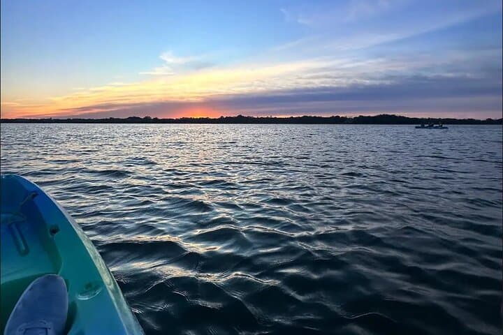 Sunset Guided Kayak Tour on Skull Creek — Hilton Head Island Lowcountry photo 2