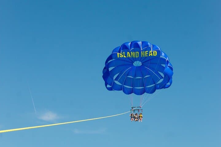 Hilton Head Parasailing Over Calibogue Sound: Harbour Town & Dolphin Views