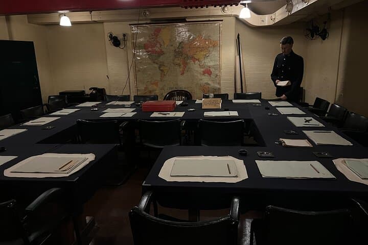 Private Churchill War Rooms Tour with Blue Badge Guide — London WWII Command Centre Experience photo 3