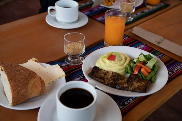Cusco Rainbow Mountain Day Hike: 7-Color Mountain & Red Valley in One Day photo 3