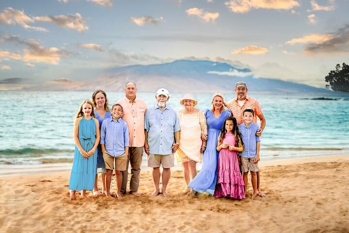 Kauai Couples and Family Photoshoot — Professional Portraits on the Garden Isle photo 1