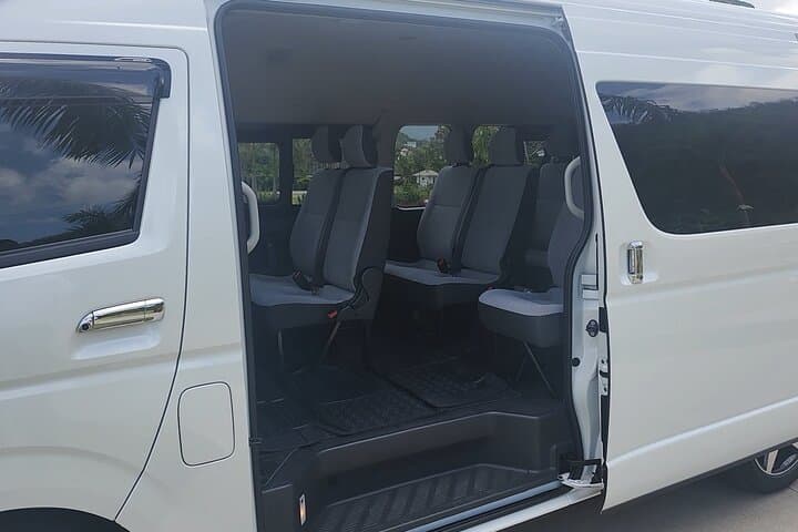 Argyle Airport Private Transfers: Smooth Hotel Transfers in St Vincent and the Grenadines photo 2