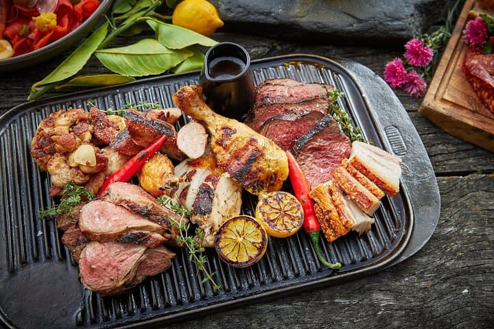 Dinner Cruise to Walter Peak High Country Farm from Queenstown