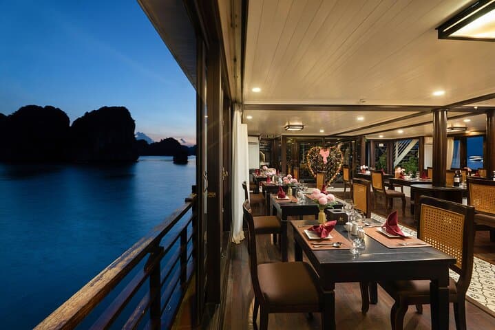 luxury-2-day-halong-bay-cruise-from-hanoi photo 6