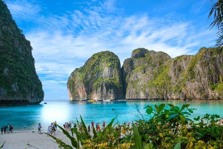 Phi Phi & Bamboo Island Speed Catamaran Day Trip from Phuket photo 2