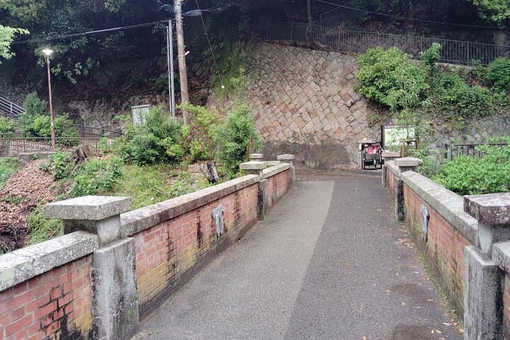 Morning Hike to Nunobiki Falls — Guided Shin-Kobe Waterfall Walk photo 2