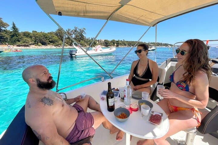 Private Boat Excursion to the Lérins Islands from Cannes photo 3