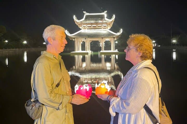 Bai Dinh Pagoda Night Tour: Lanterns, Bell-Ringing & Evening Tea in Ninh Binh photo 5