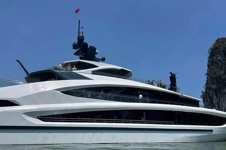 Luxury Taliya Day Cruise: Ha Long Bay & Lan Ha Bay Day Trip from Hanoi photo 2