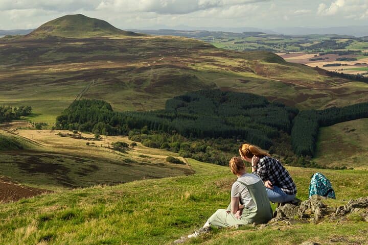 Guided Pentland Hills Hike from Edinburgh to Allermuir Hill photo 4