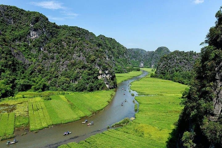 Ninh Binh Highlights Tour from Hanoi — Hoa Lu, Tam Coc & Boat Ride photo 2
