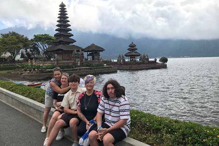 Bedugul Hidden Gem Tour: Ulun Danu, Wanagiri & Banyumala Waterfalls photo 4