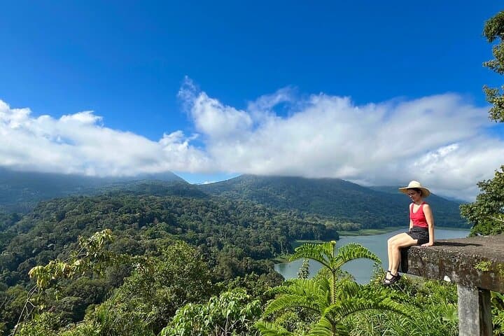 Bedugul Hidden Gem Tour: Ulun Danu, Wanagiri & Banyumala Waterfalls