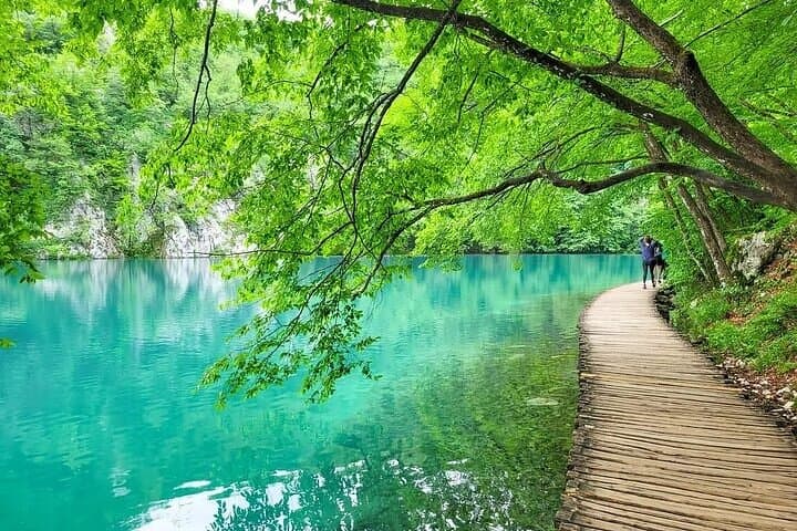 Zagreb to Zadar via Plitvice Lakes: Private Day Transfer & Waterfall Walk