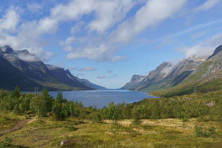 Express Fjord Road Trip to Ersfjordbotn from Tromsø photo 3