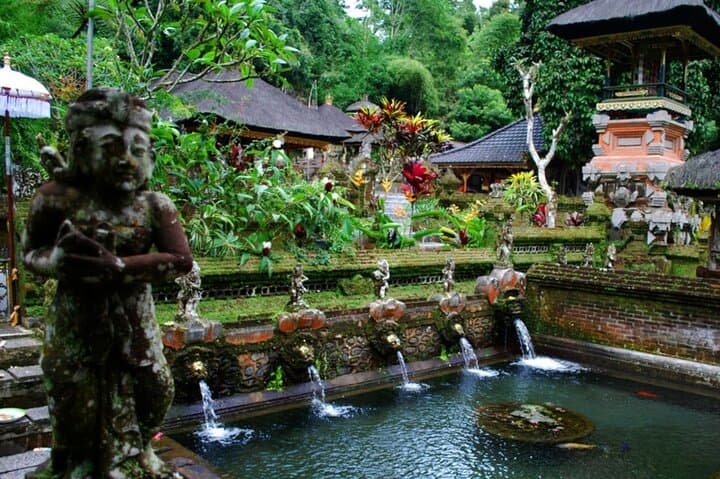 Private Ubud Northeast Tour — Tegallalang Rice Terraces, Sebatu Temple & Tibumana Waterfall photo 2