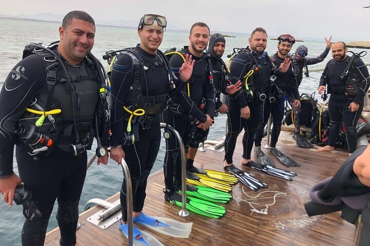 Hurghada Daily Scuba Diving Trip with Equipment and Onboard Lunch