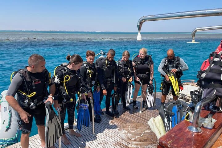Hurghada Daily Scuba Diving Trip with Equipment and Onboard Lunch photo 3
